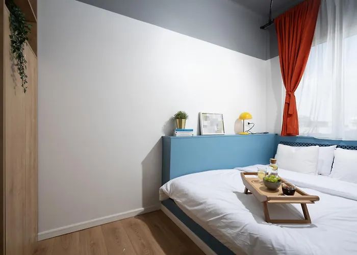 Downtown By Urbanesq Бухарест