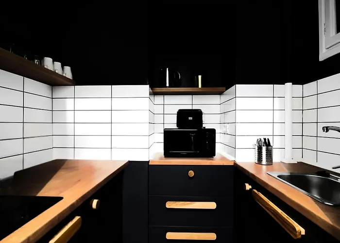 Downtown By Urbanesq